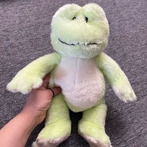 Baby Ganz Green Cream Frog Luvems Without Blanket 8” Tall